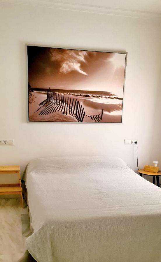 Apartamento A 2 Minutos De La Playa Y Centro فوينخيرولا المظهر الخارجي الصورة