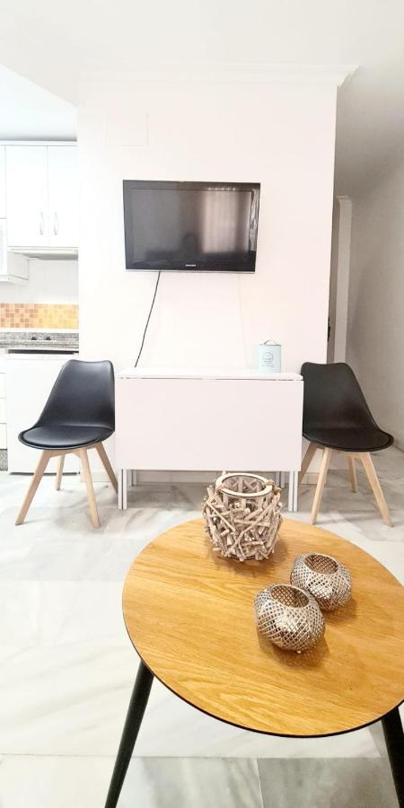 Apartamento A 2 Minutos De La Playa Y Centro فوينخيرولا المظهر الخارجي الصورة